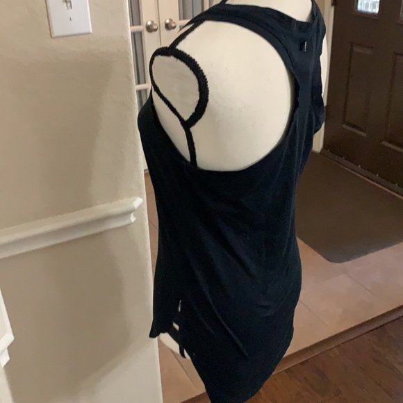 Fabletics Black racer back Hi-lo tank top - Picture 6 of 14